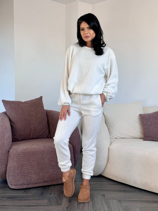 Costum Mona Plush - White